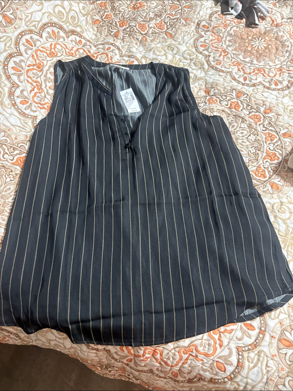 Maurices Black Sleeveless Pinstripe V-Neck Camisole